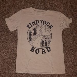 "Find your Road" casual tee
